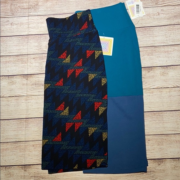 NWT Lularoe XL Cassie Bundle. Pencil Skirt bundle - Picture 7 of 8